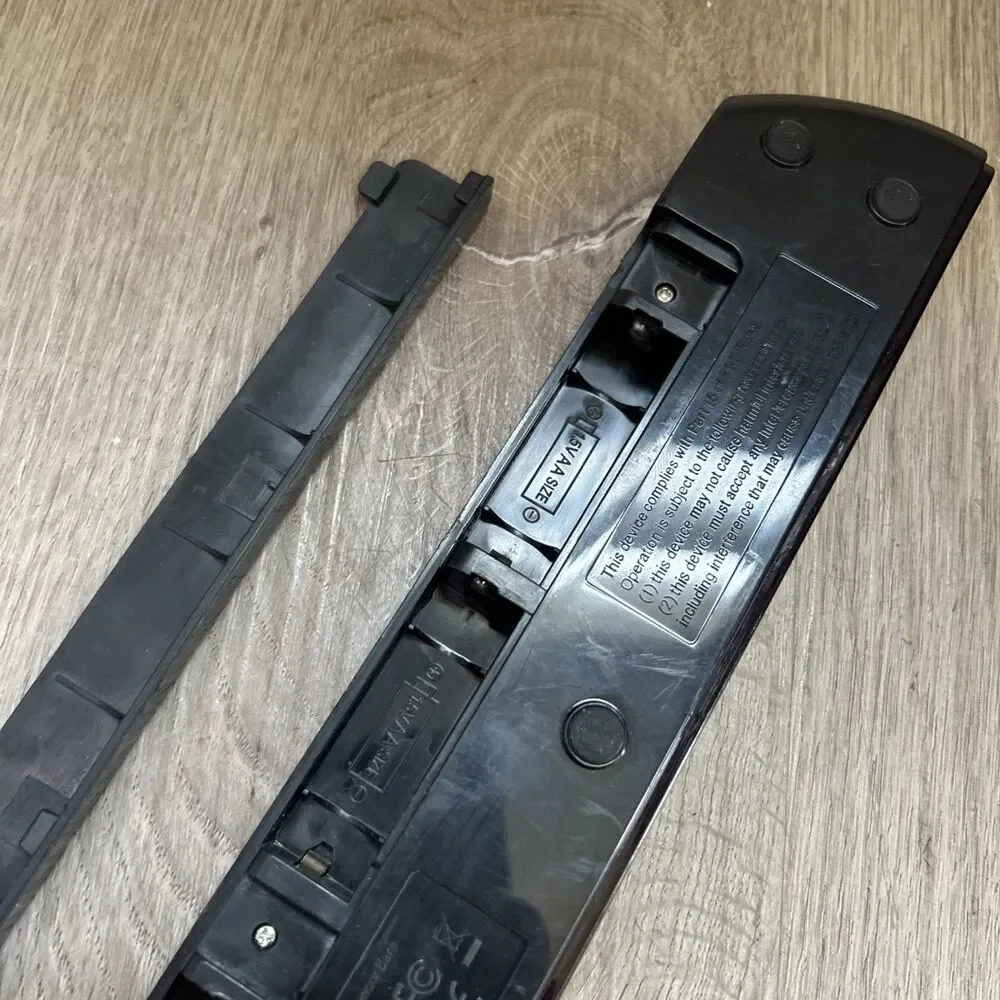 Nintendo Wii Ultra Sensor Bar Black Wireless 091002 Genuine OEM Tested Working